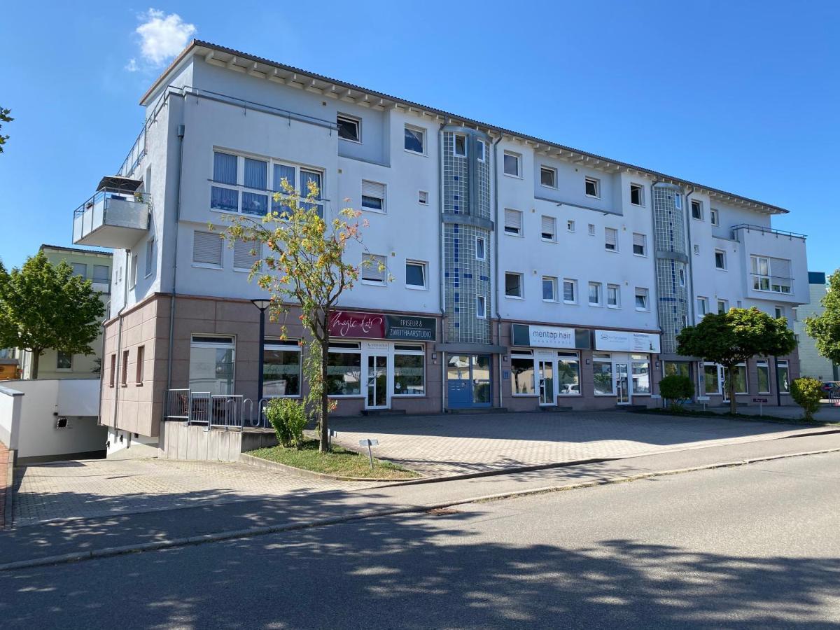 3 Zimmer Apartment In S-Bahn Naehe, 76 Qm, Max 5 Pers, 30Qm Dachterasse, Garage, Internet 1000 Mbit Gaertringen Экстерьер фото